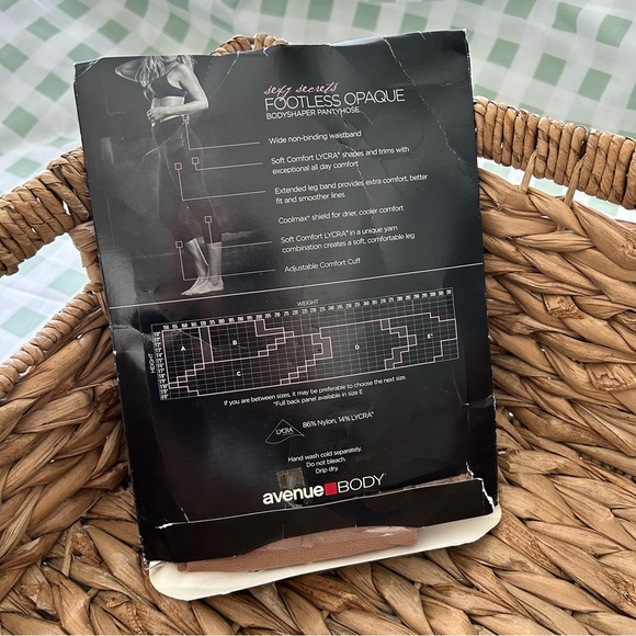 New Avenue Body Medium Control sexy secrets Footless opaque body shaper - Picture 2 of 6